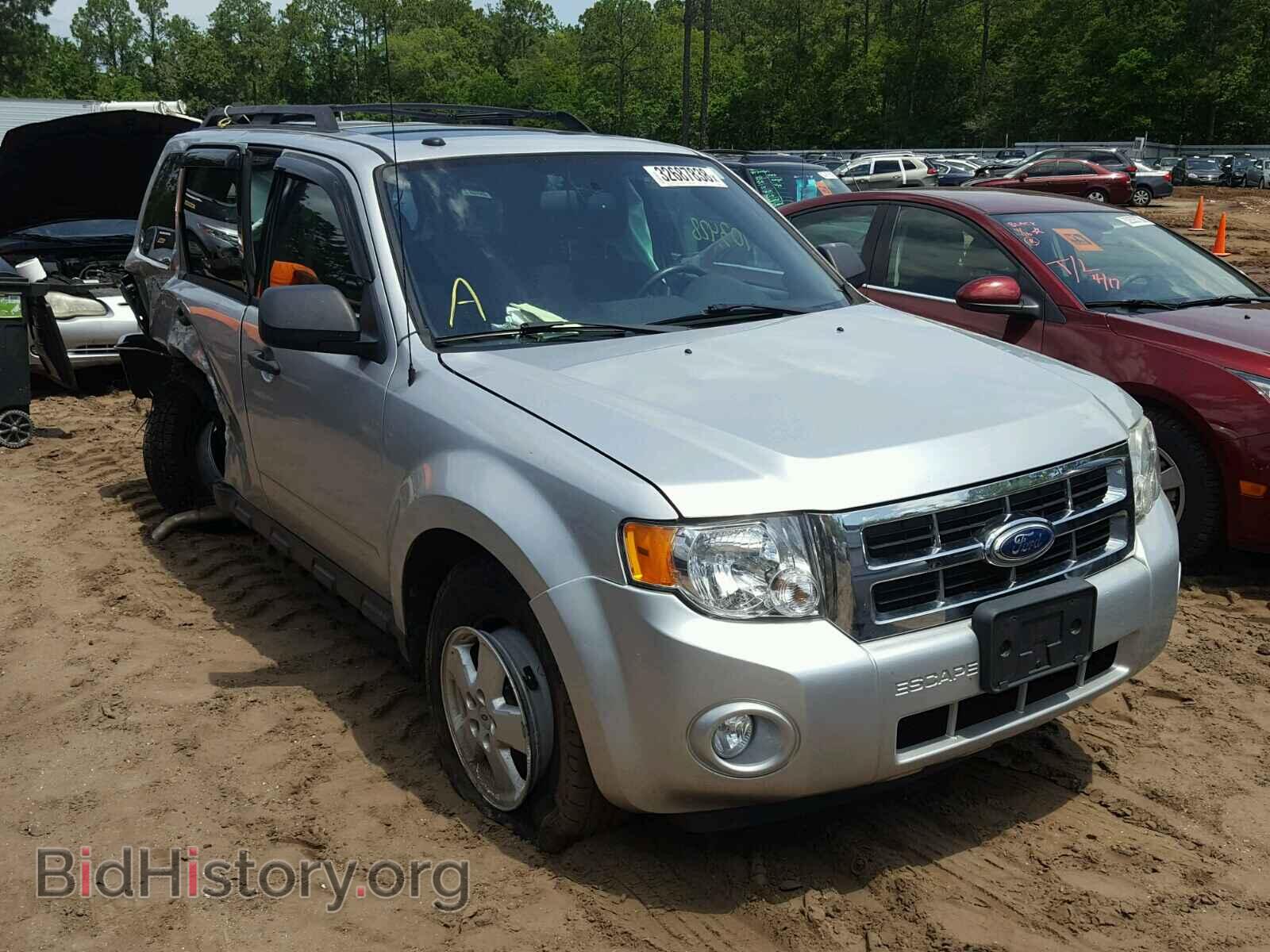 Photo 1FMCU0D78CKA98983 - FORD ESCAPE 2012