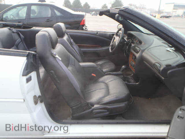2000 CHRYSLER SEBRING - VIN: 3C3EL55H1YT305907 - Фото 7