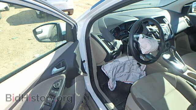 2014 FORD FOCUS - VIN: 1FADP3F27EL186851 - Photo 9