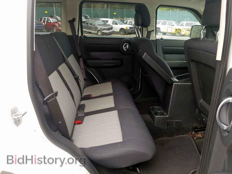 2010 Dodge NITRO (VIN 1D4PU4GK4AW157131) — фото 6 из 10