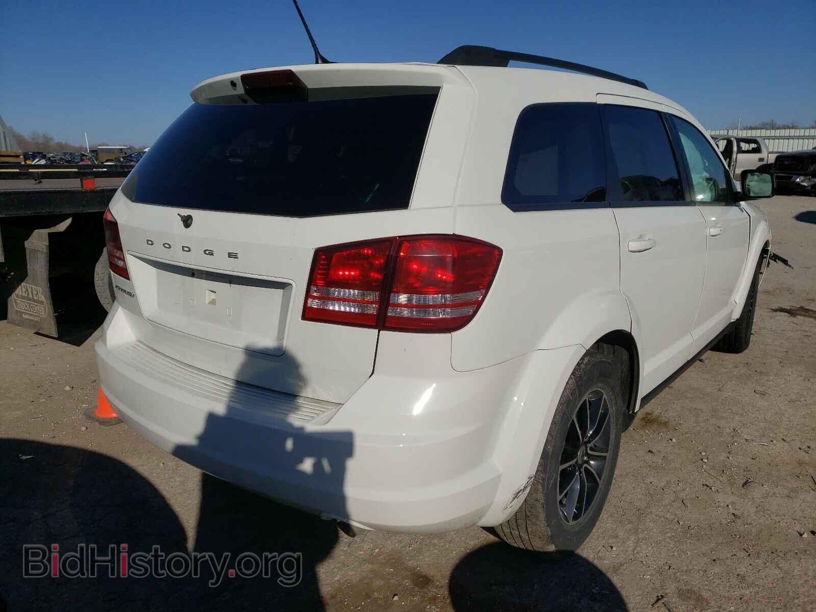 2018 DODGE JOURNEY - VIN: 3C4PDCAB0JT347899 - Фото 4
