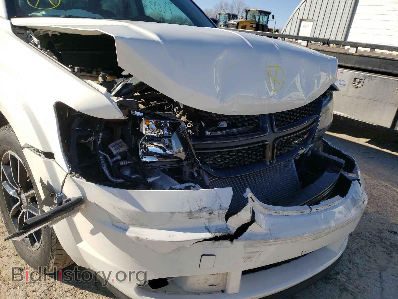 2018 DODGE JOURNEY - VIN: 3C4PDCAB0JT347899 - Фото 9