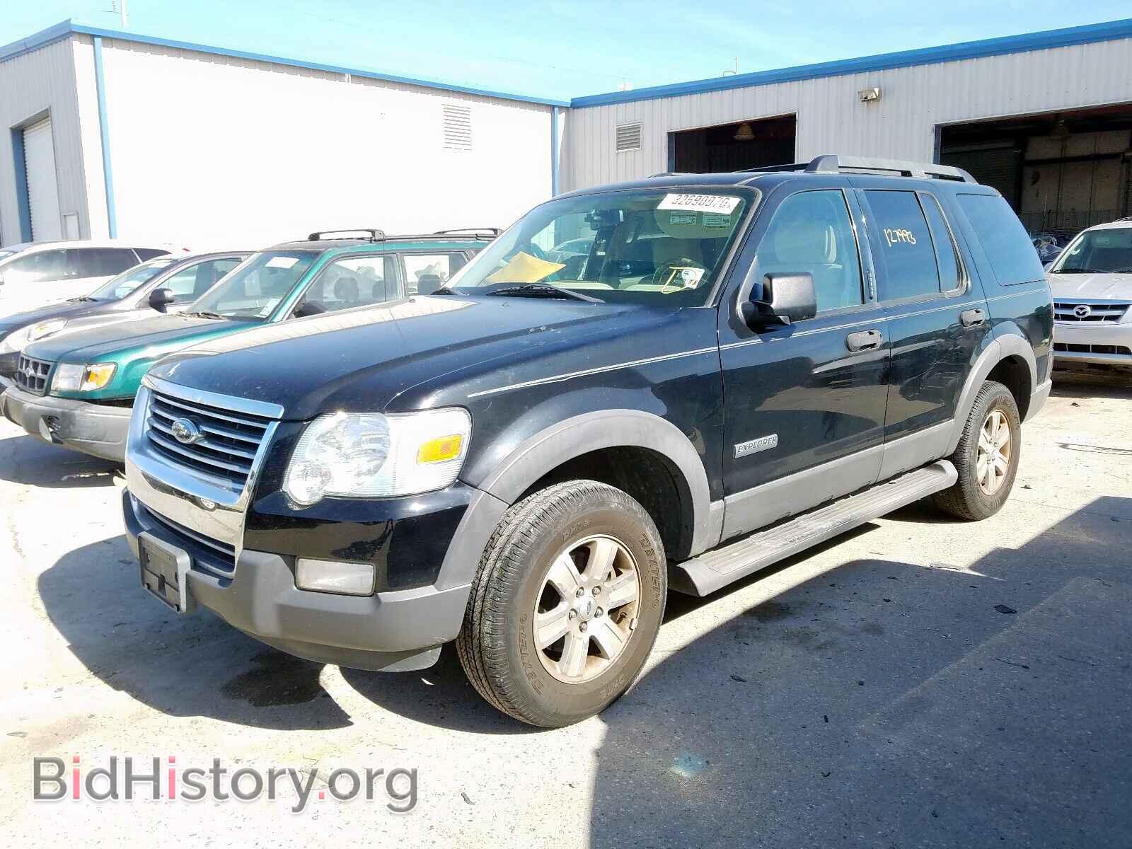 2006 FORD EXPLORER - VIN: 1FMEU63E96UB13074 - Фото 2