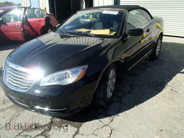 2013 CHRYSLER 200 - VIN: 1C3BCBEG1DN766009 - Фото 2