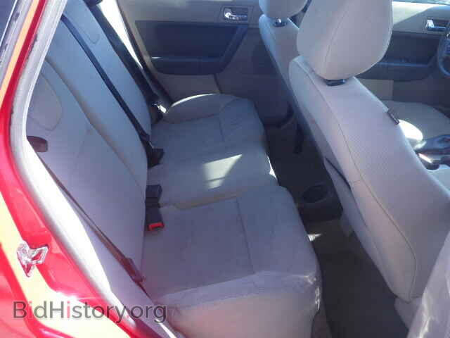 2008 FORD FOCUS - VIN: 1FAHP35N38W140823 - Фото 6
