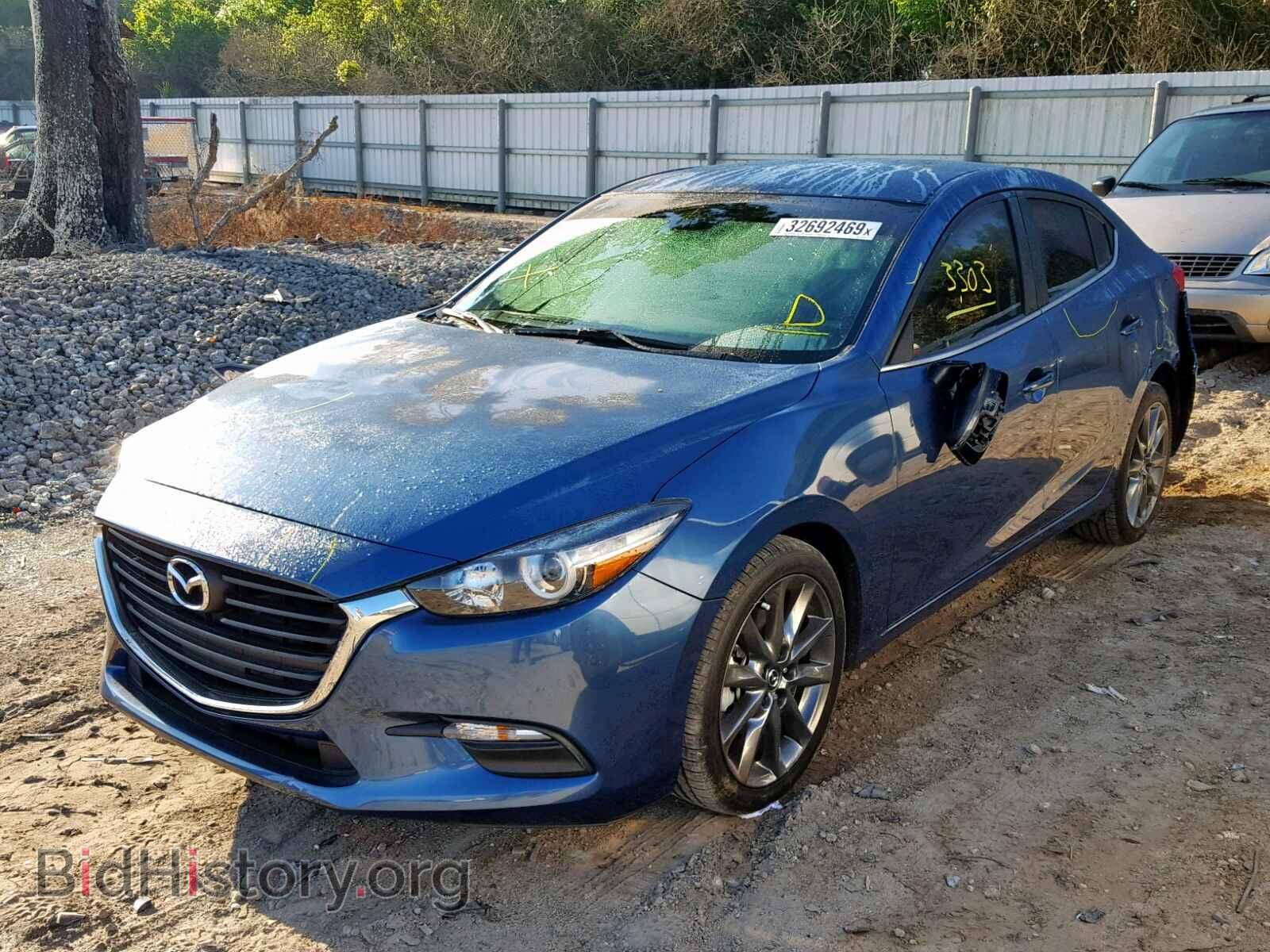 2018 MAZDA 3 - VIN: 3MZBN1V36JM217518 - Фото 2