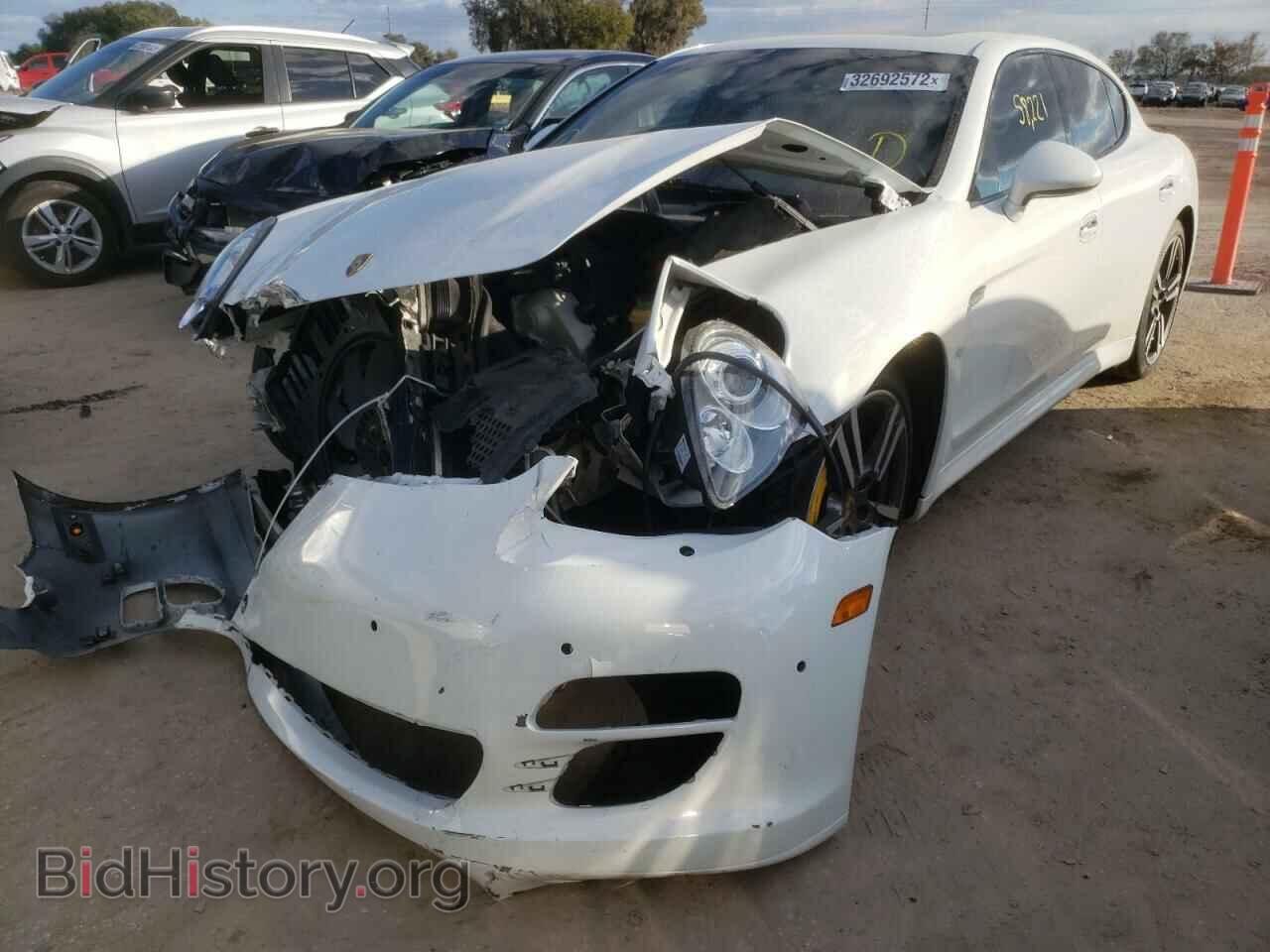 2013 PORSCHE PANAMERA - VIN: WP0AA2A79DL014590 - Фото 2