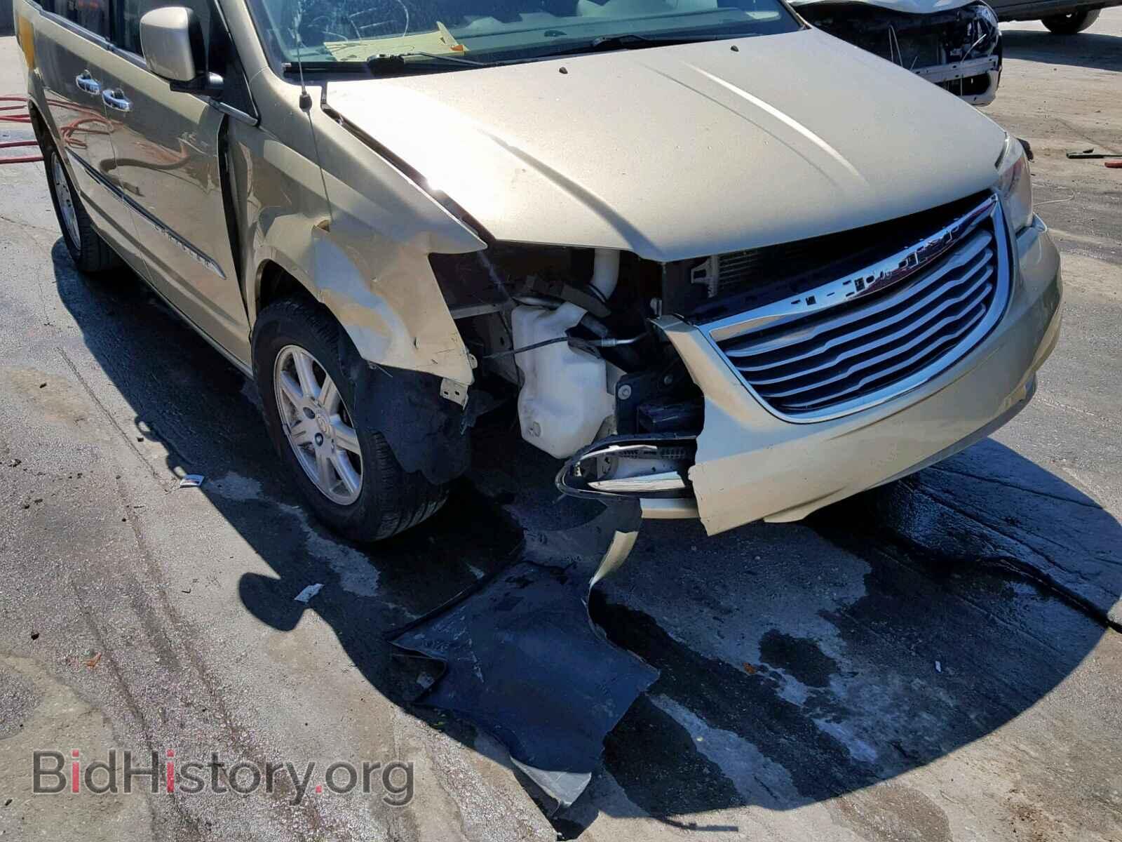 2011 CHRYSLER TOWN & COU - VIN: 2A4RR5DG2BR683839 - Photo 9