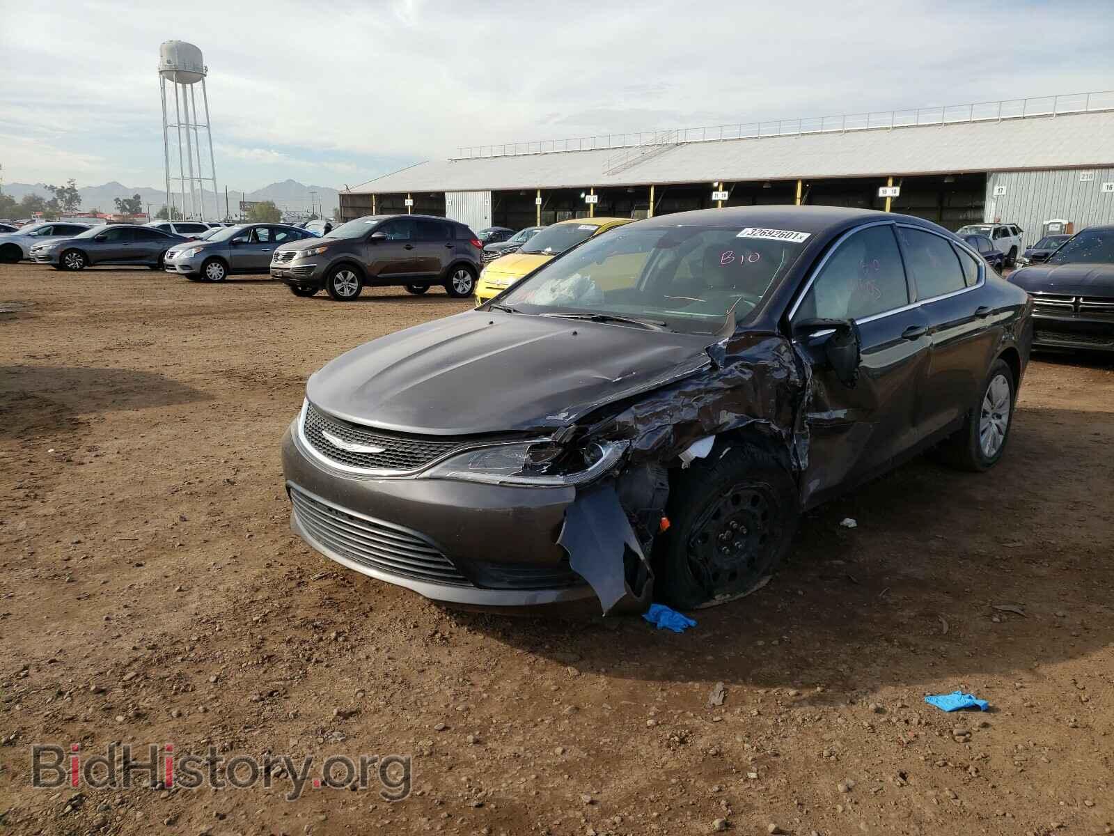 2016 CHRYSLER 200 - VIN: 1C3CCCFB1GN108188 - Photo 2