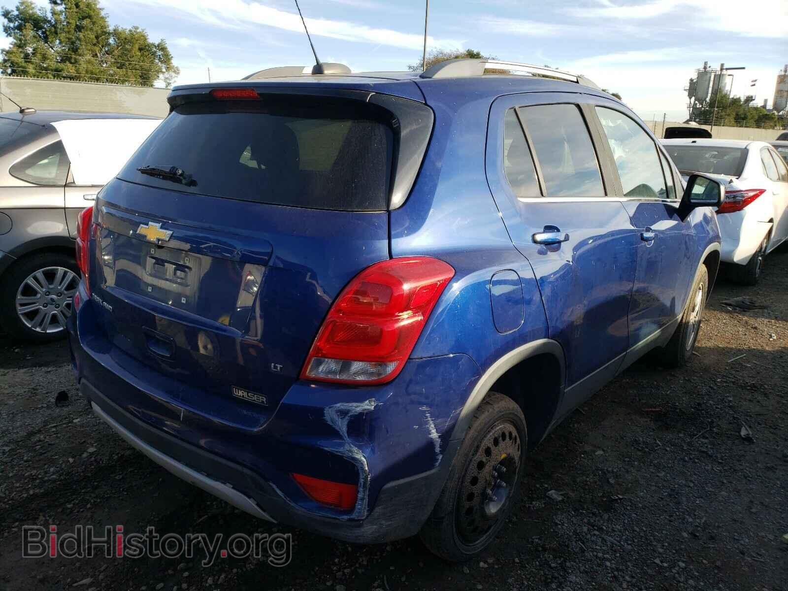 2017 CHEVROLET TRAX - VIN: 3GNCJPSB8HL172669 - Фото 4