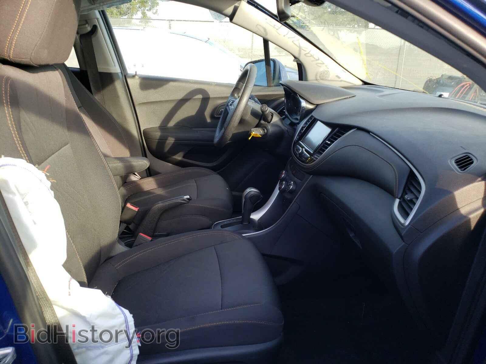 2017 CHEVROLET TRAX - VIN: 3GNCJPSB8HL172669 - Фото 5