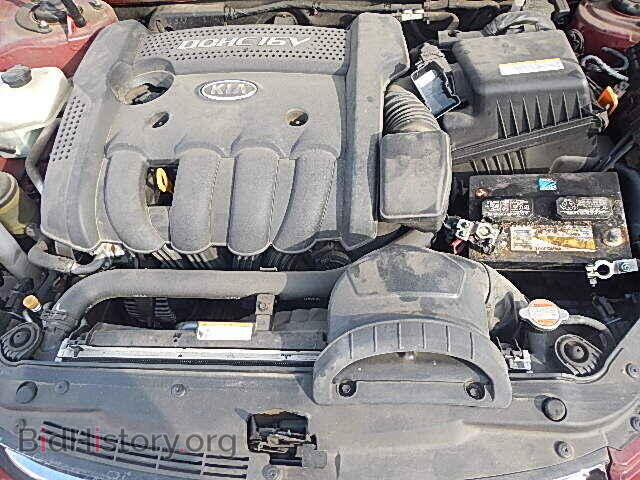 2008 KIA OPTIMA - VIN: KNAGE123X85260429 - Фото 7
