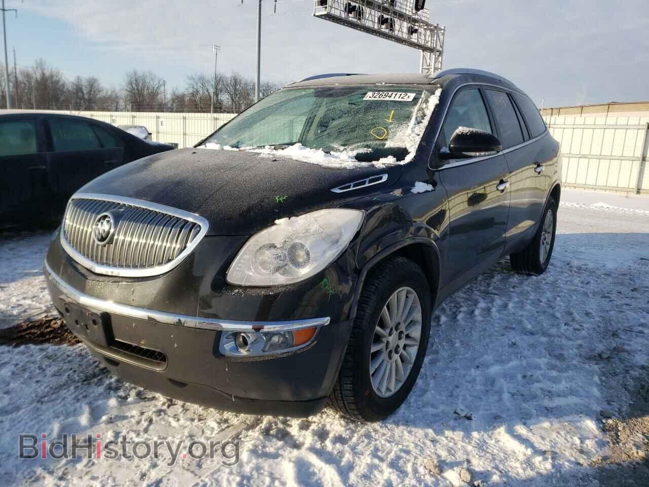 2011 BUICK ENCLAVE - VIN: 5GAKRAED7BJ146684 - Фото 2