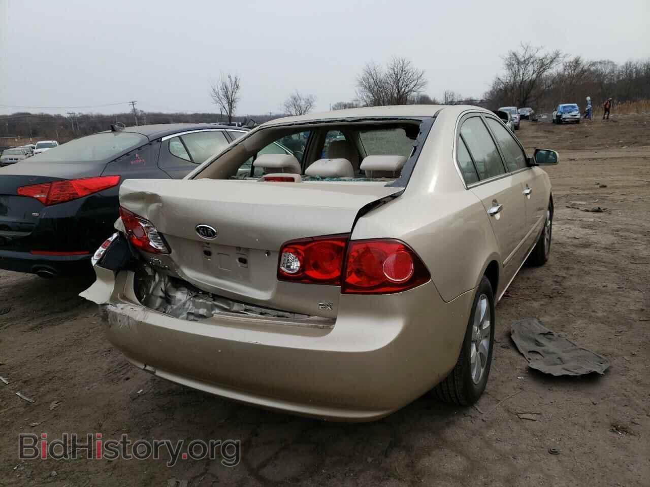 2007 KIA OPTIMA - VIN: KNAGE123775085605 - Фото 4