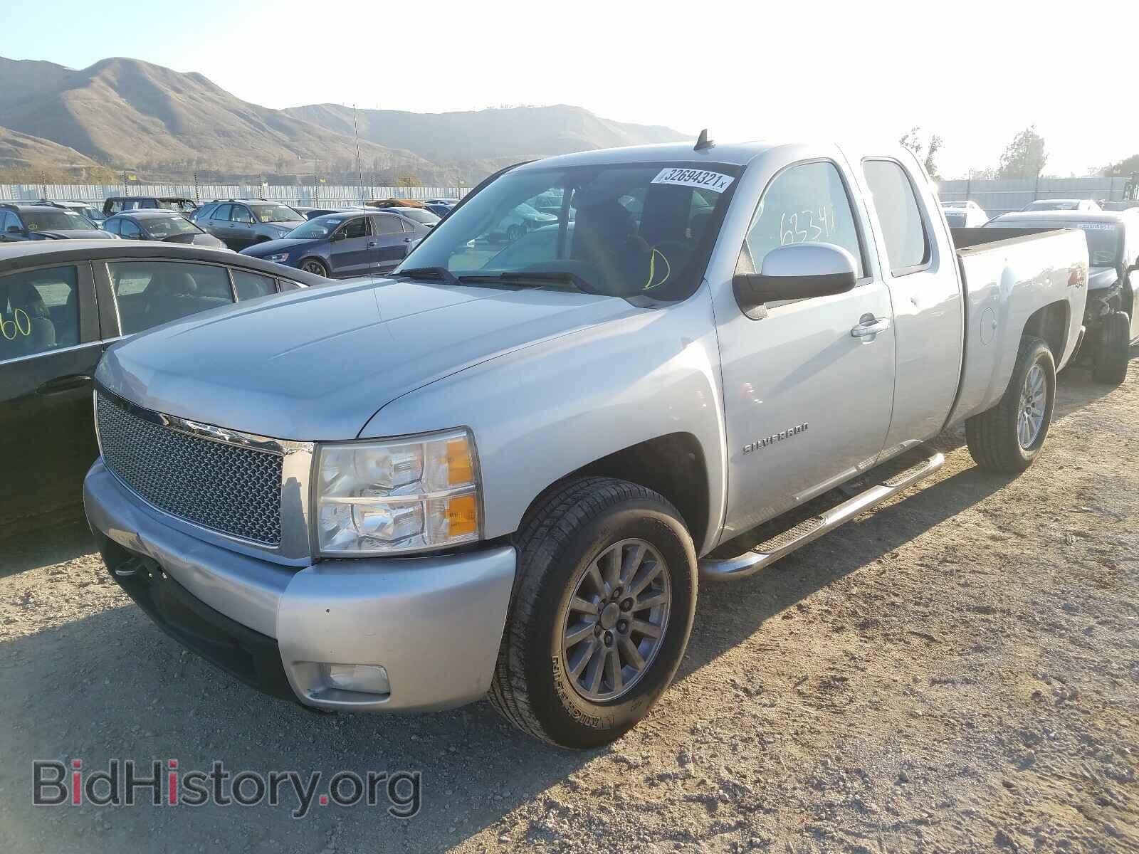 2010 CHEVROLET SILVERADO - VIN: 1GCSKSE3XAZ138367 - Фото 2