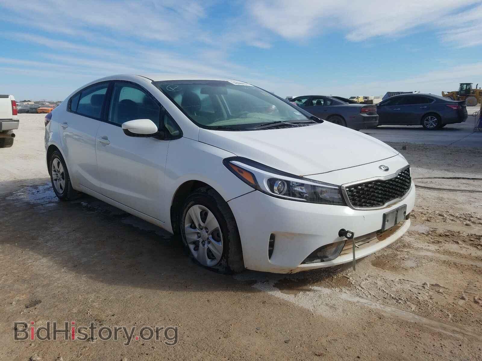 Фотография 3KPFK4A78HE083218 - KIA FORTE 2017