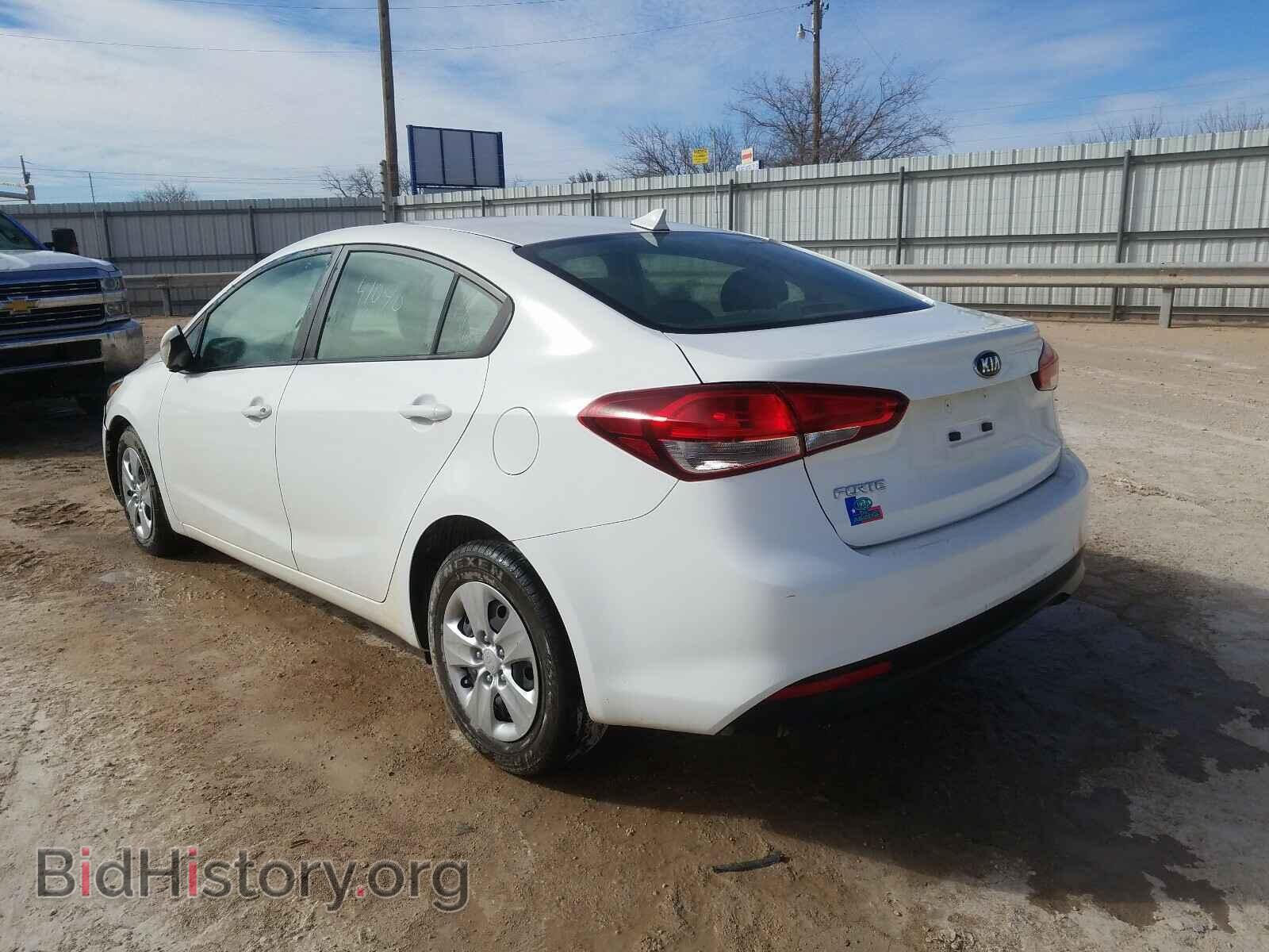 2017 KIA FORTE - VIN: 3KPFK4A78HE083218 - Photo 3