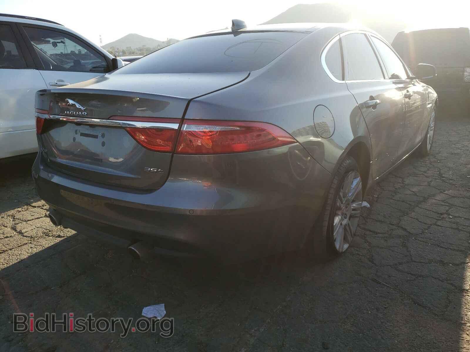 2017 JAGUAR XF - VIN: SAJBD4BV2HCY32674 - Фото 4