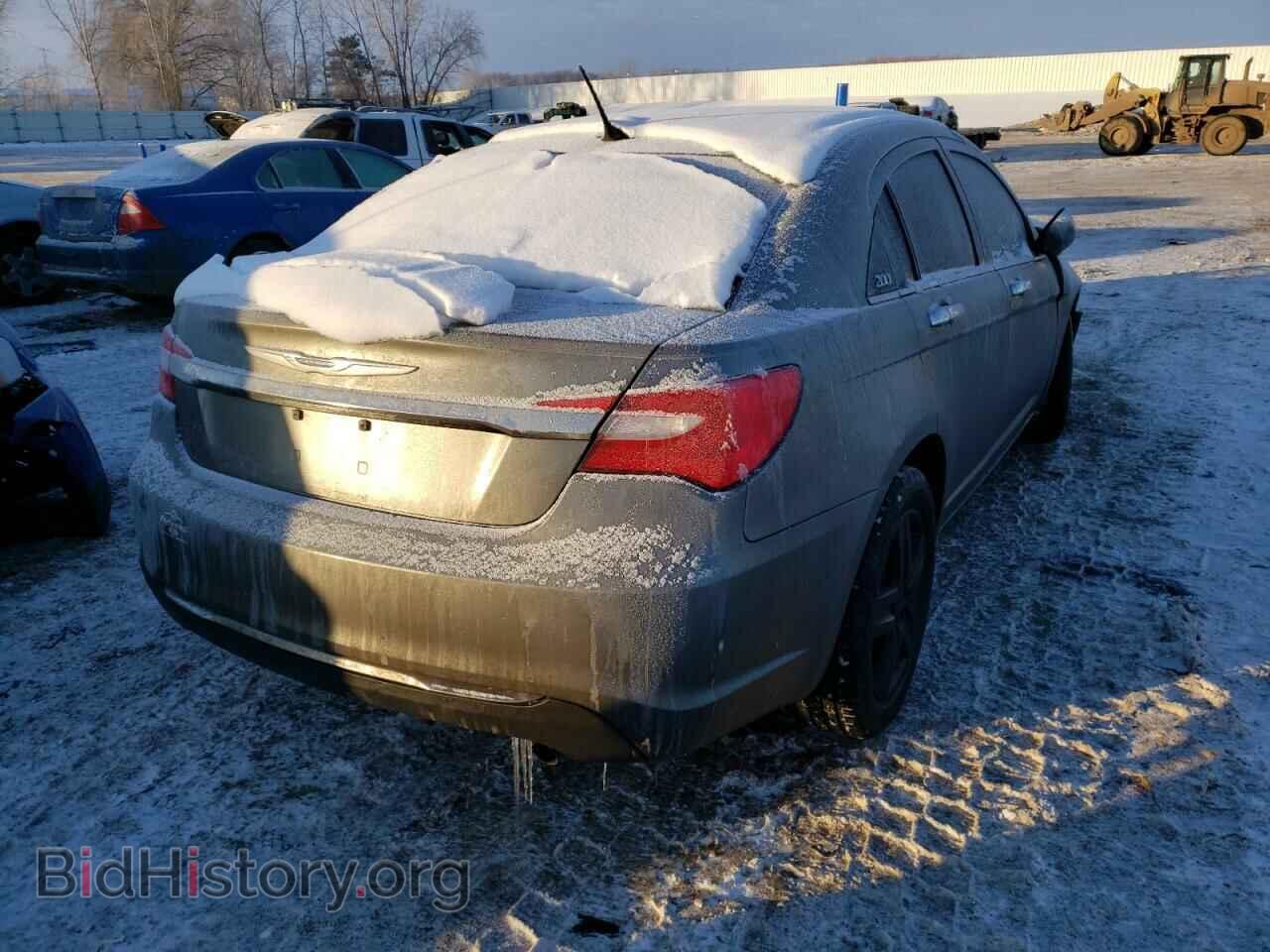2012 CHRYSLER 200 - VIN: 1C3CCBAB0CN223148 - Фото 4