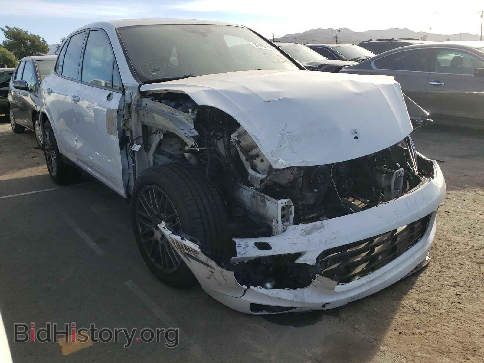 Photo WP1AA2A20JKA02106 - PORSCHE CAYENNE 2018