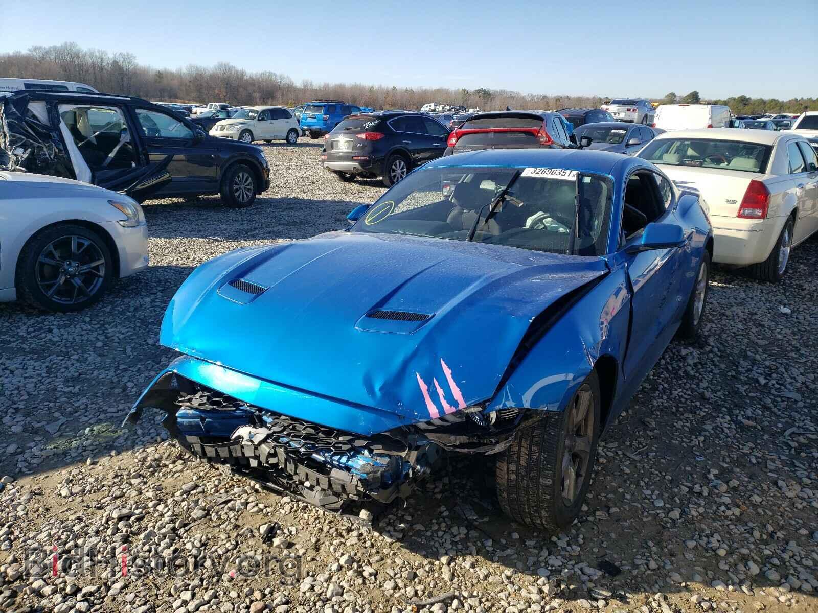 2019 FORD MUSTANG - VIN: 1FA6P8TH2K5116754 - Фото 2