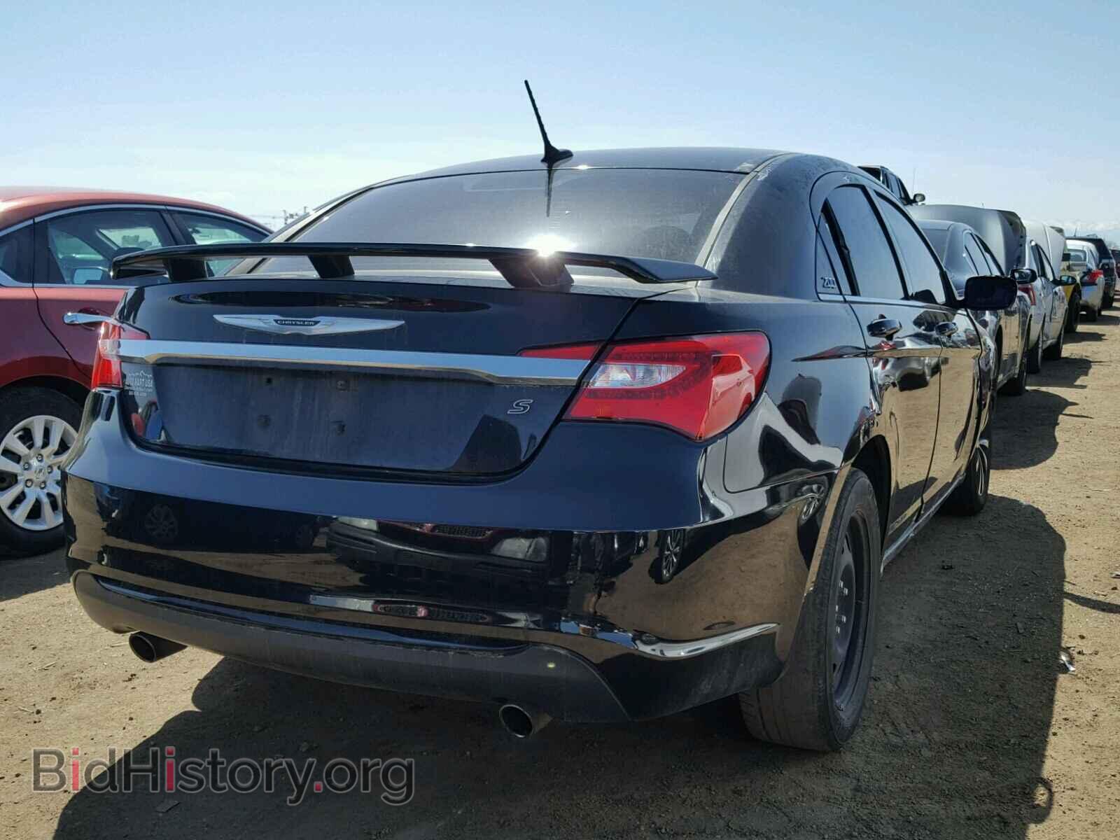 2012 CHRYSLER 200 - VIN: 1C3CCBHG2CN176951 - Фото 4