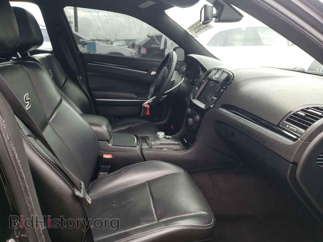 2017 CHRYSLER 300 - VIN: 2C3CCABT1HH668192 - Фото 5