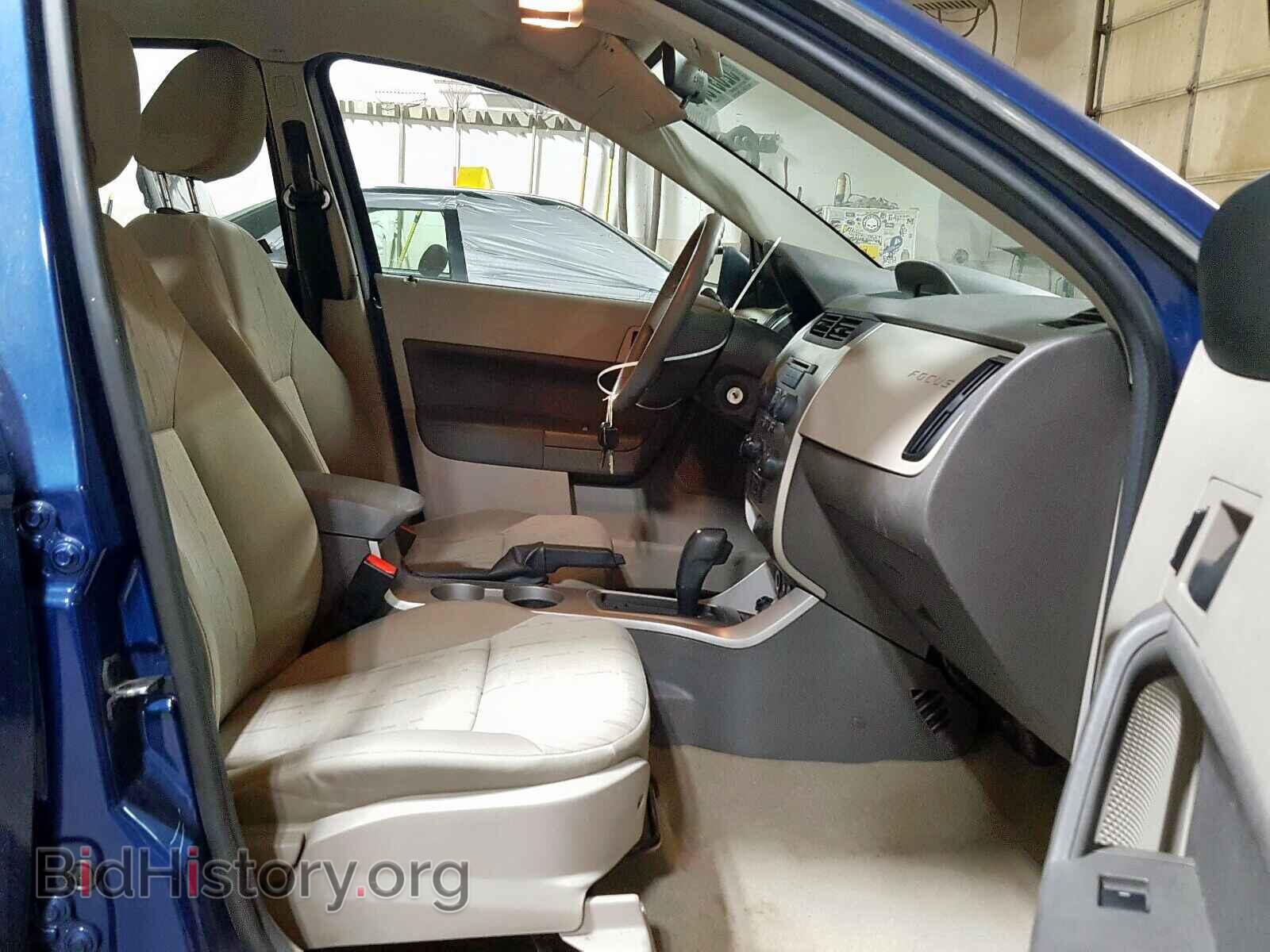 2008 FORD FOCUS - VIN: 1FAHP35N28W126704 - Photo 5