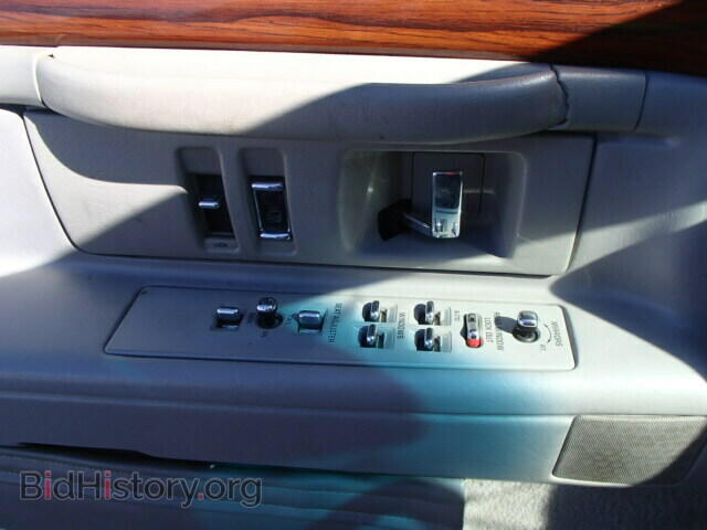 1994 CADILLAC DEVILLE - VIN: 1G6KD52B7RU284552 - Photo 10