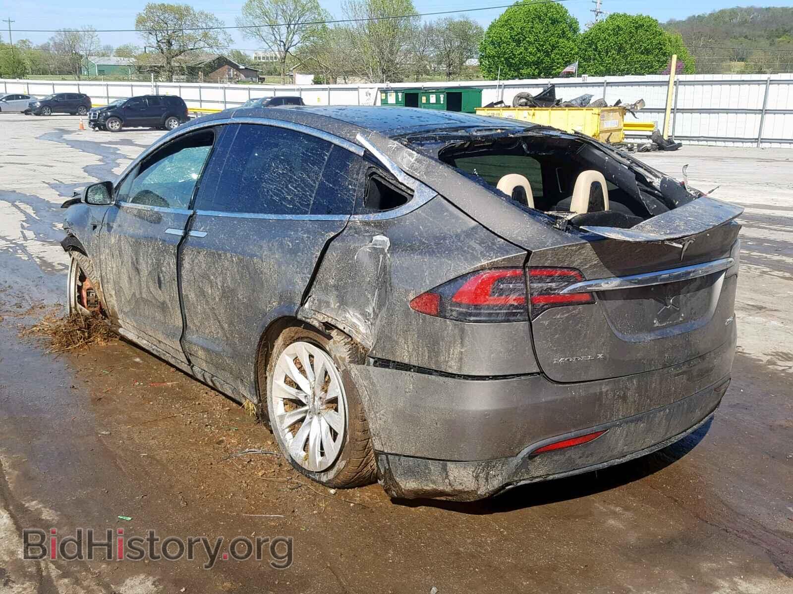 2016 TESLA MODEL X - VIN: 5YJXCBE42GFS00113 - Фото 3