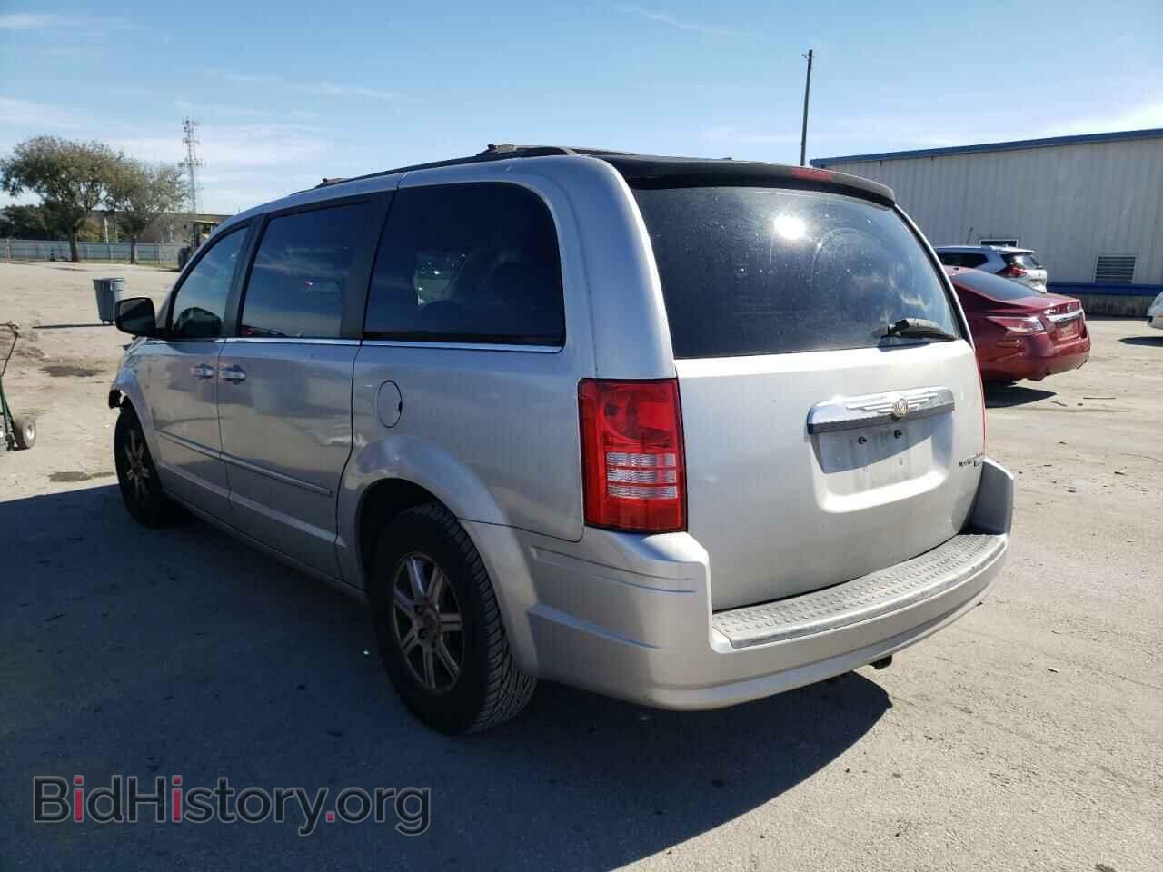 2008 CHRYSLER MINIVAN - VIN: 2A8HR54P38R805496 - Фото 3
