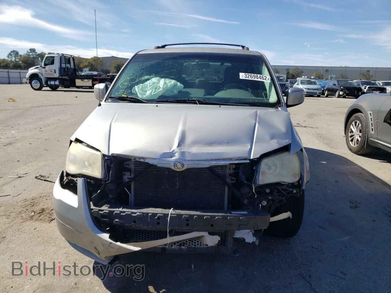 2008 CHRYSLER MINIVAN - VIN: 2A8HR54P38R805496 - Фото 9