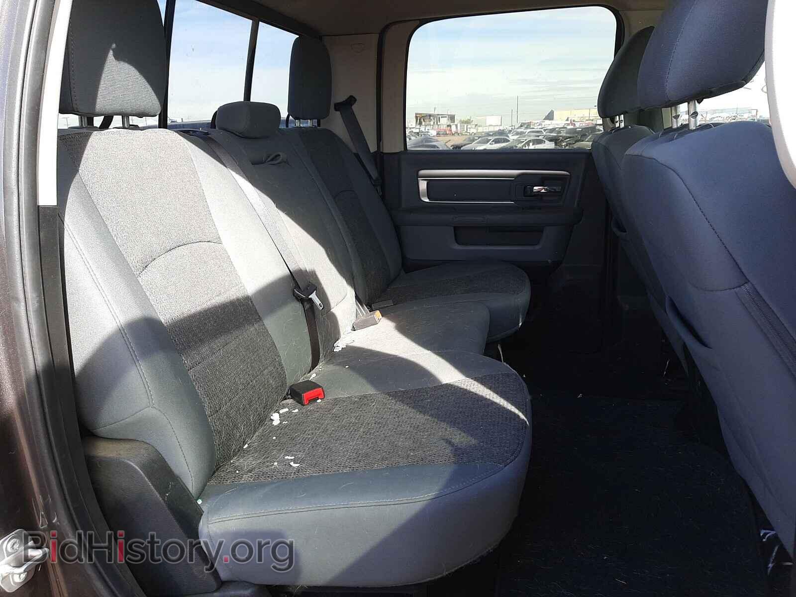 2017 RAM 1500 - VIN: 3C6RR7LT1HG560197 - Фото 6