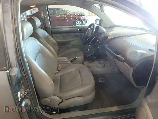 2003 VOLKSWAGEN BEETLE - VIN: 3VWCP21C63M442387 - Фото 5