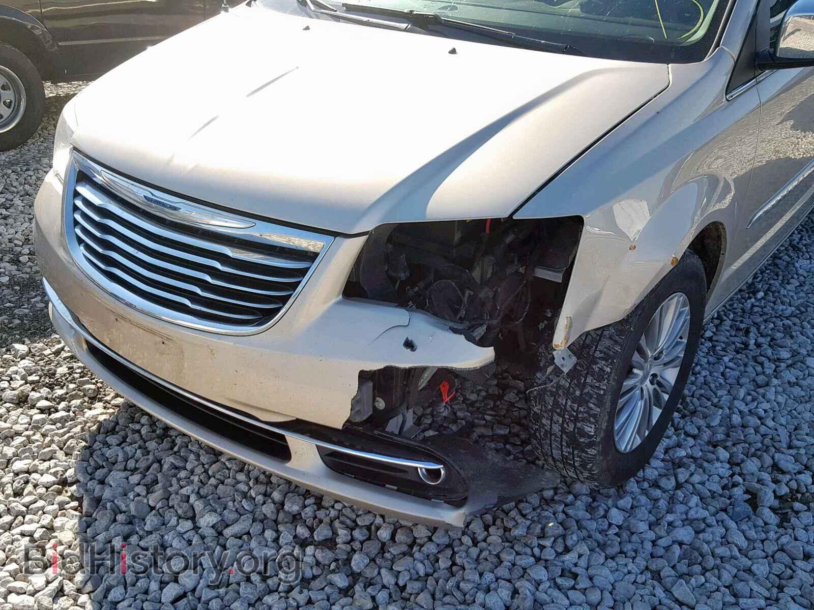 2013 CHRYSLER TOWN & COU - VIN: 2C4RC1CG5DR723903 - Фото 9