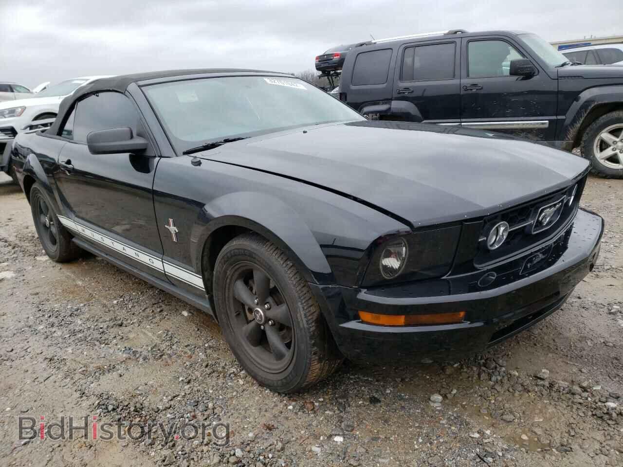 Photo 1ZVFT84N465173146 - FORD MUSTANG 2006