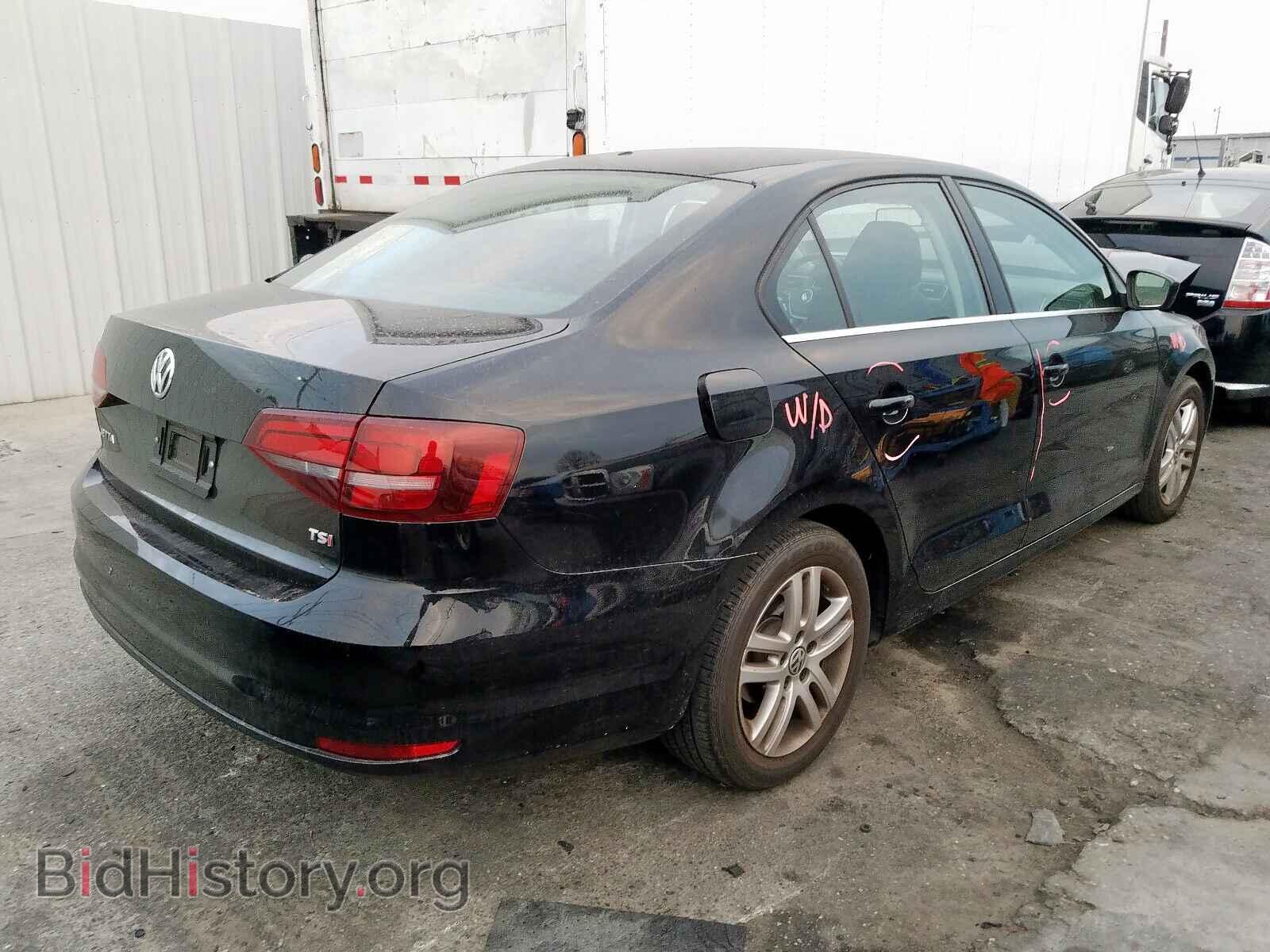 2017 VOLKSWAGEN JETTA - VIN: 3VW2B7AJ4HM317238 - Фото 4