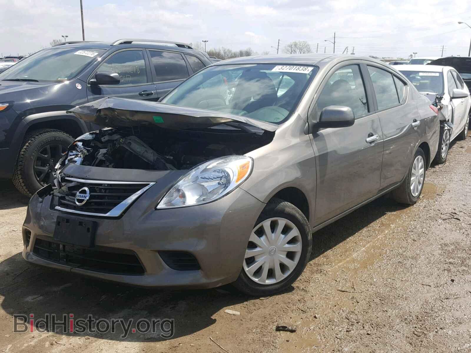 2013 NISSAN VERSA - VIN: 3N1CN7AP4DL880909 - Фото 2