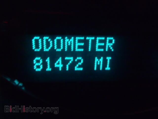 2011 GMC YUKON - VIN: 1GKS2EEF2BR257063 - Фото 8