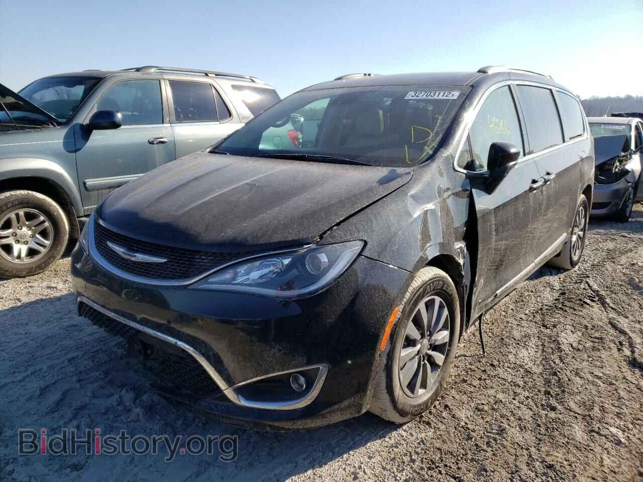 2019 CHRYSLER PACIFICA - VIN: 2C4RC1EG9KR638847 - Photo 2