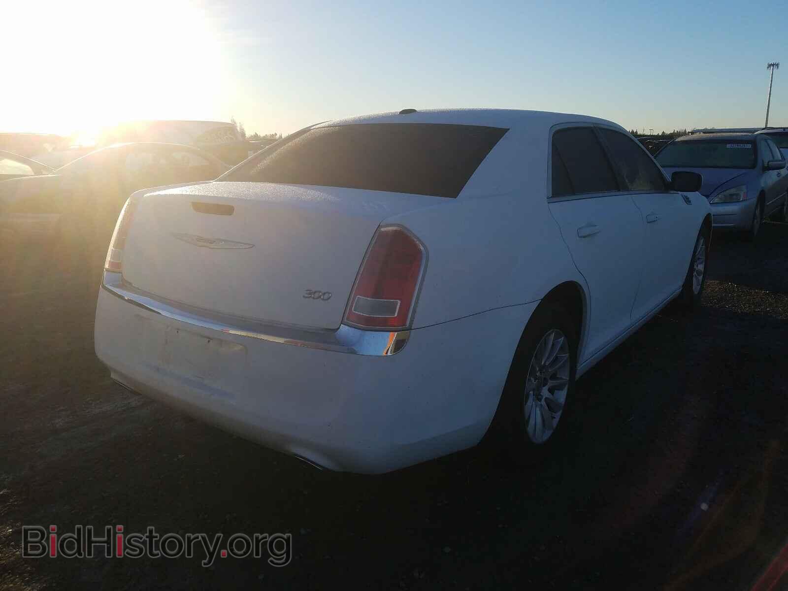 2011 CHRYSLER 300 - VIN: 2C3CA4CG1BH525503 - Фото 4