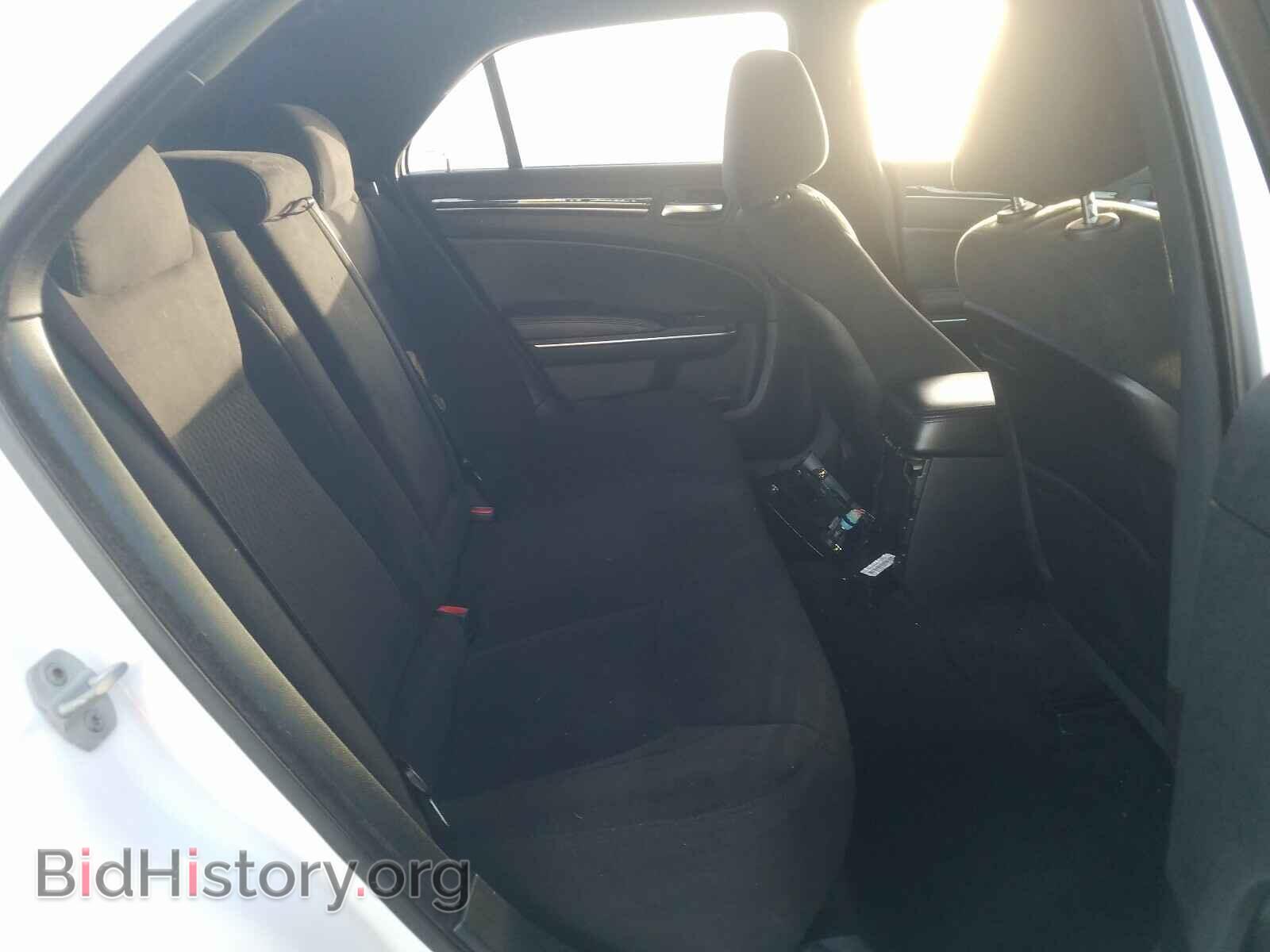 2011 CHRYSLER 300 - VIN: 2C3CA4CG1BH525503 - Фото 6
