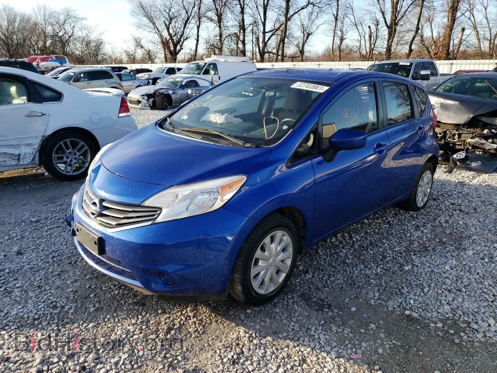 2015 NISSAN VERSA - VIN: 3N1CE2CP7FL445773 - Photo 2