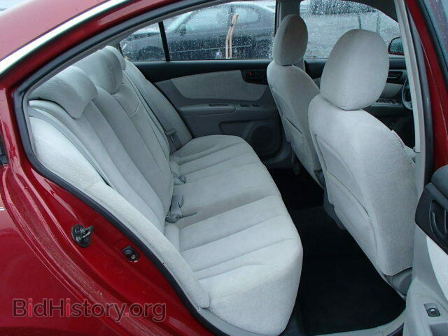 2007 KIA OPTIMA - VIN: KNAGE124275130202 - Фото 6
