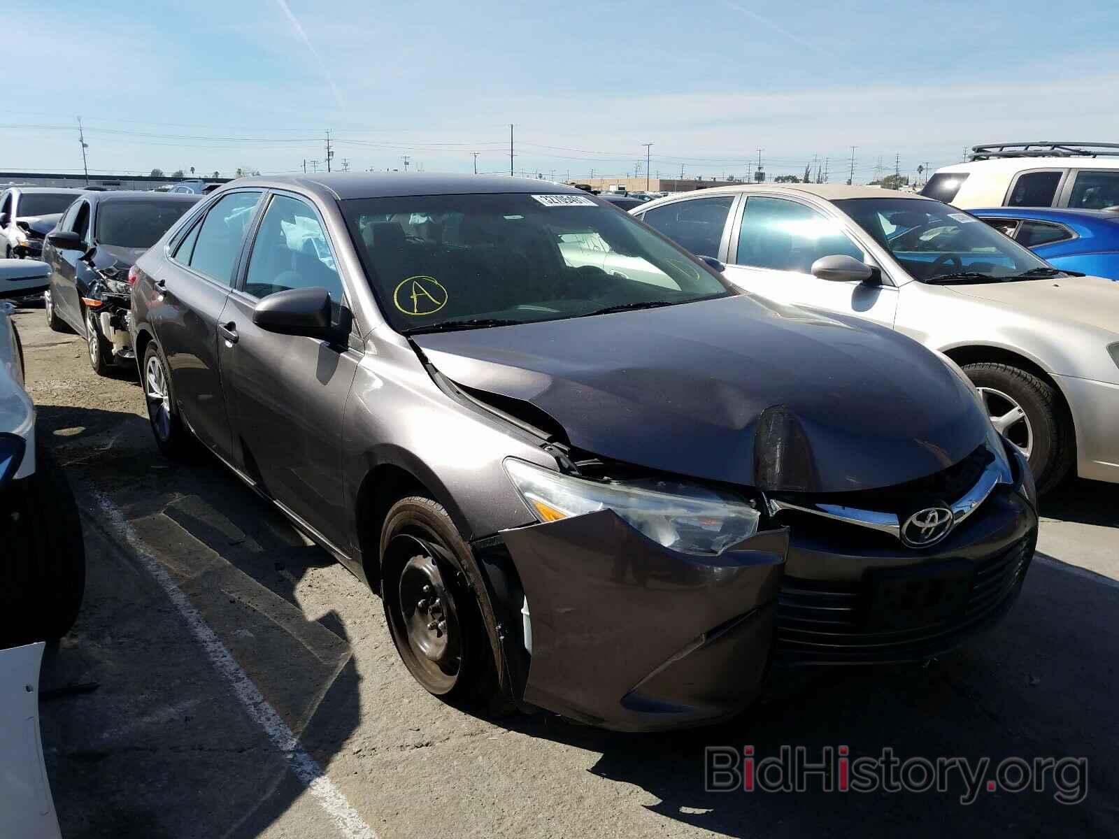 Photo 4T4BF1FKXFR501048 - TOYOTA CAMRY 2015