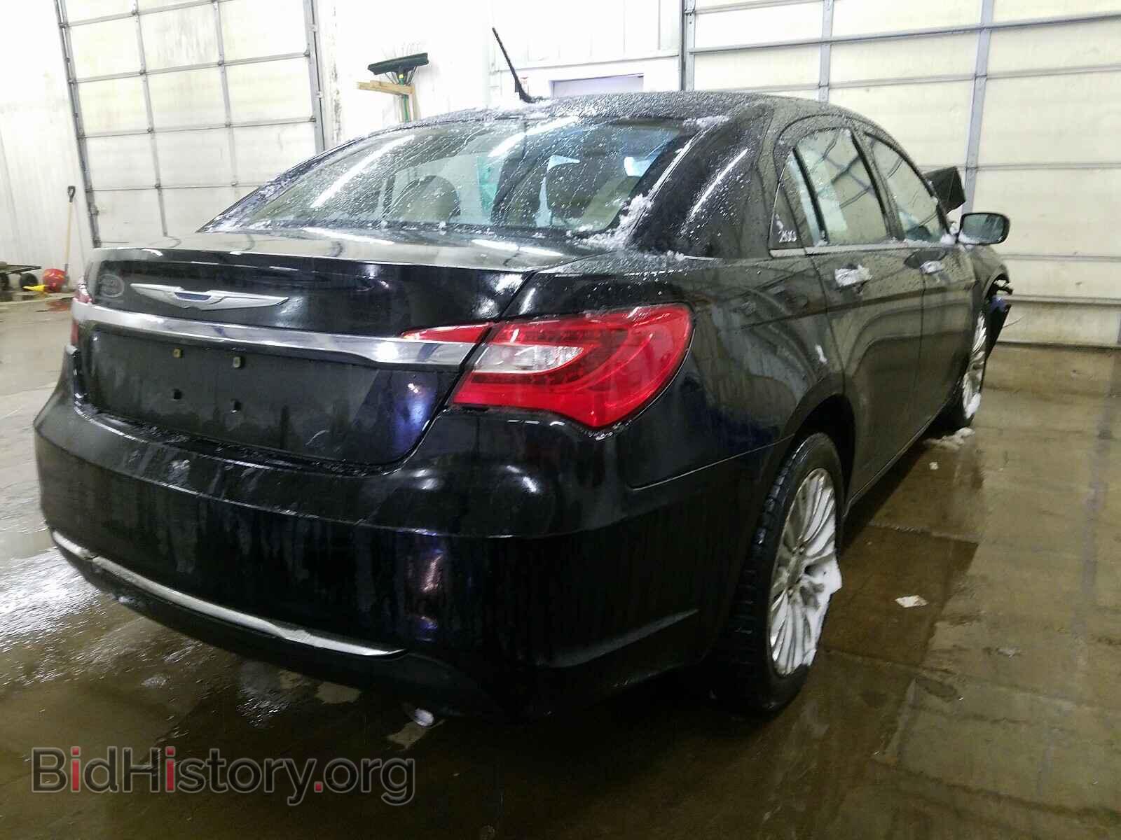 2011 CHRYSLER 200 - VIN: 1C3BC2FG7BN603862 - Фото 4