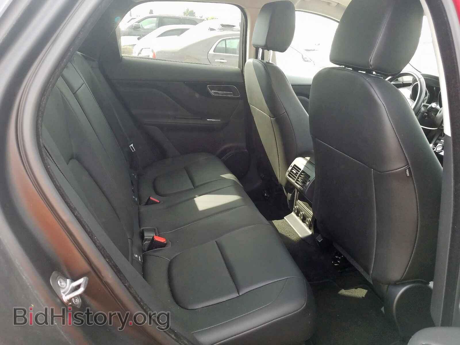 2017 JAGUAR F-PACE - VIN: SADCJ2BVXHA067164 - Фото 6