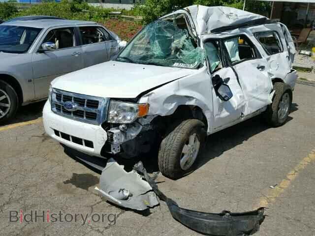 2011 FORD ESCAPE - VIN: 1FMCU9D73BKB14722 - Фото 2