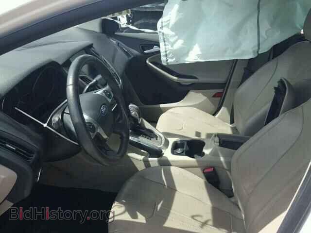 2012 FORD FOCUS - VIN: 1FAHP3M21CL433380 - Photo 5