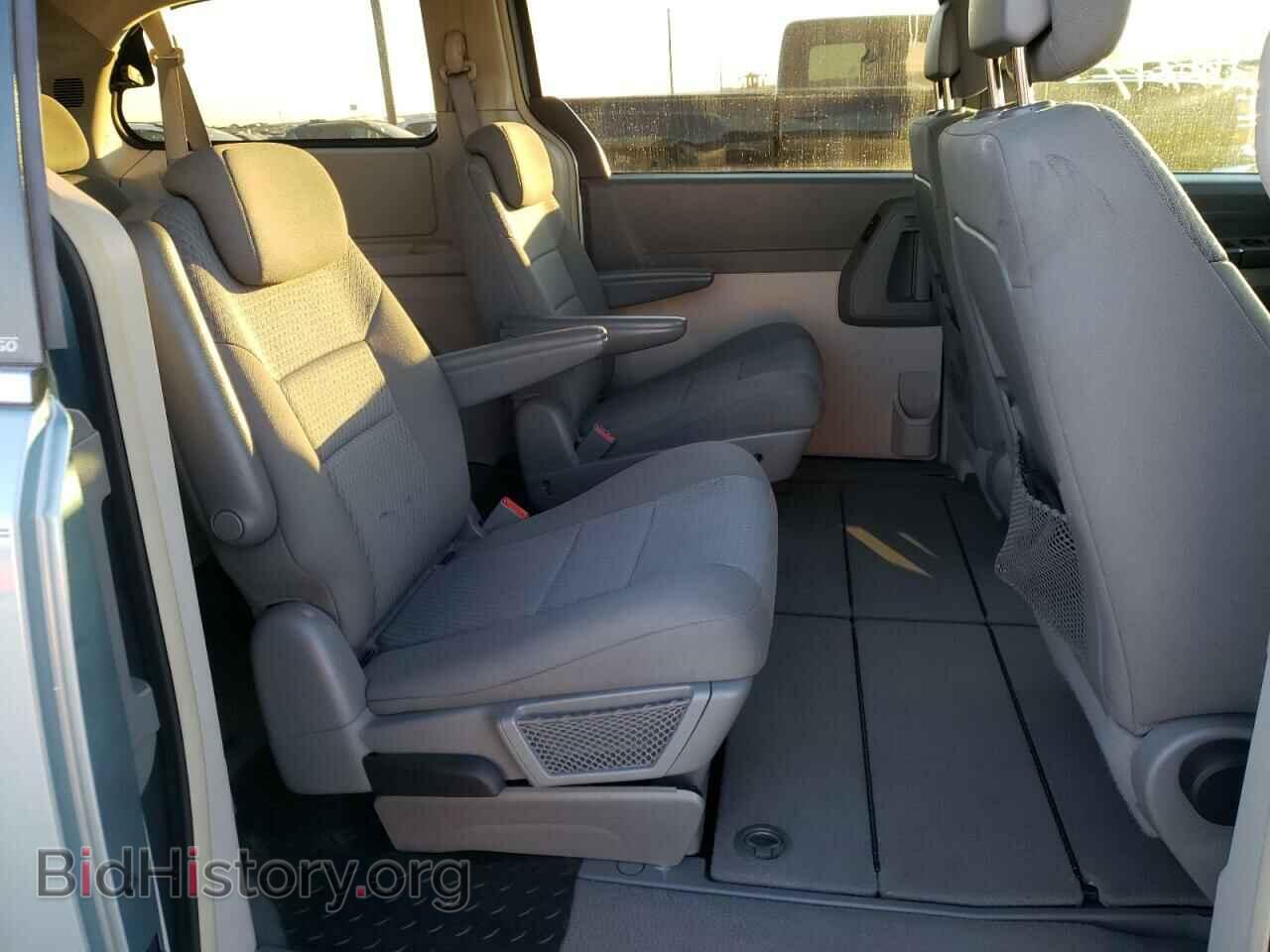 2010 CHRYSLER MINIVAN - VIN: 2A4RR2D19AR374667 - Фото 6